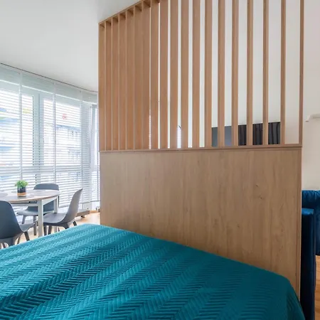 شقة Horyzont -apartamenty W Czesci Uzdrowiskowej Kasprowicza,fredry- Blisko Morza!!! كولوبرزيغ