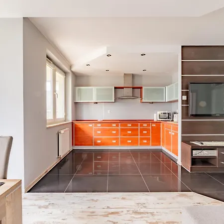 Horyzont -apartamenty W Czesci Uzdrowiskowej Kasprowicza,fredry- Blisko Morza!!! شقة