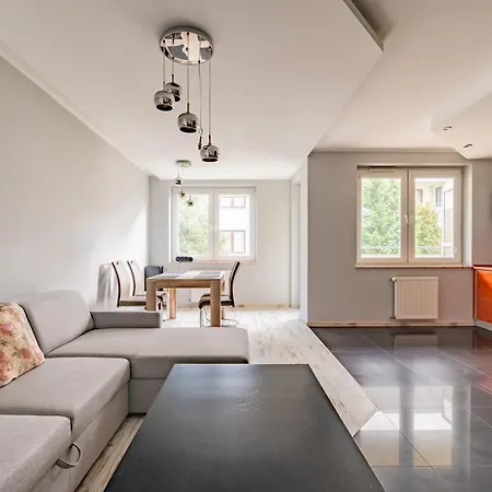 شقة Horyzont -apartamenty W Czesci Uzdrowiskowej Kasprowicza,fredry- Blisko Morza!!! كولوبرزيغ