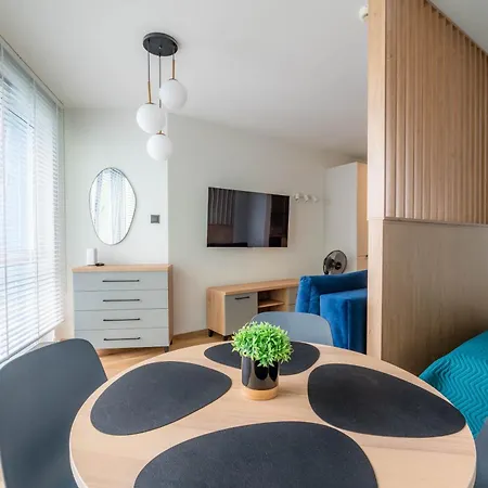 Horyzont -apartamenty W Czesci Uzdrowiskowej Kasprowicza,fredry- Blisko Morza!!!